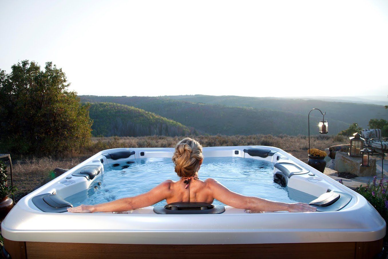 Choosing Hot Tub Placement Wellis Hot Tubs Of Colorado 9958