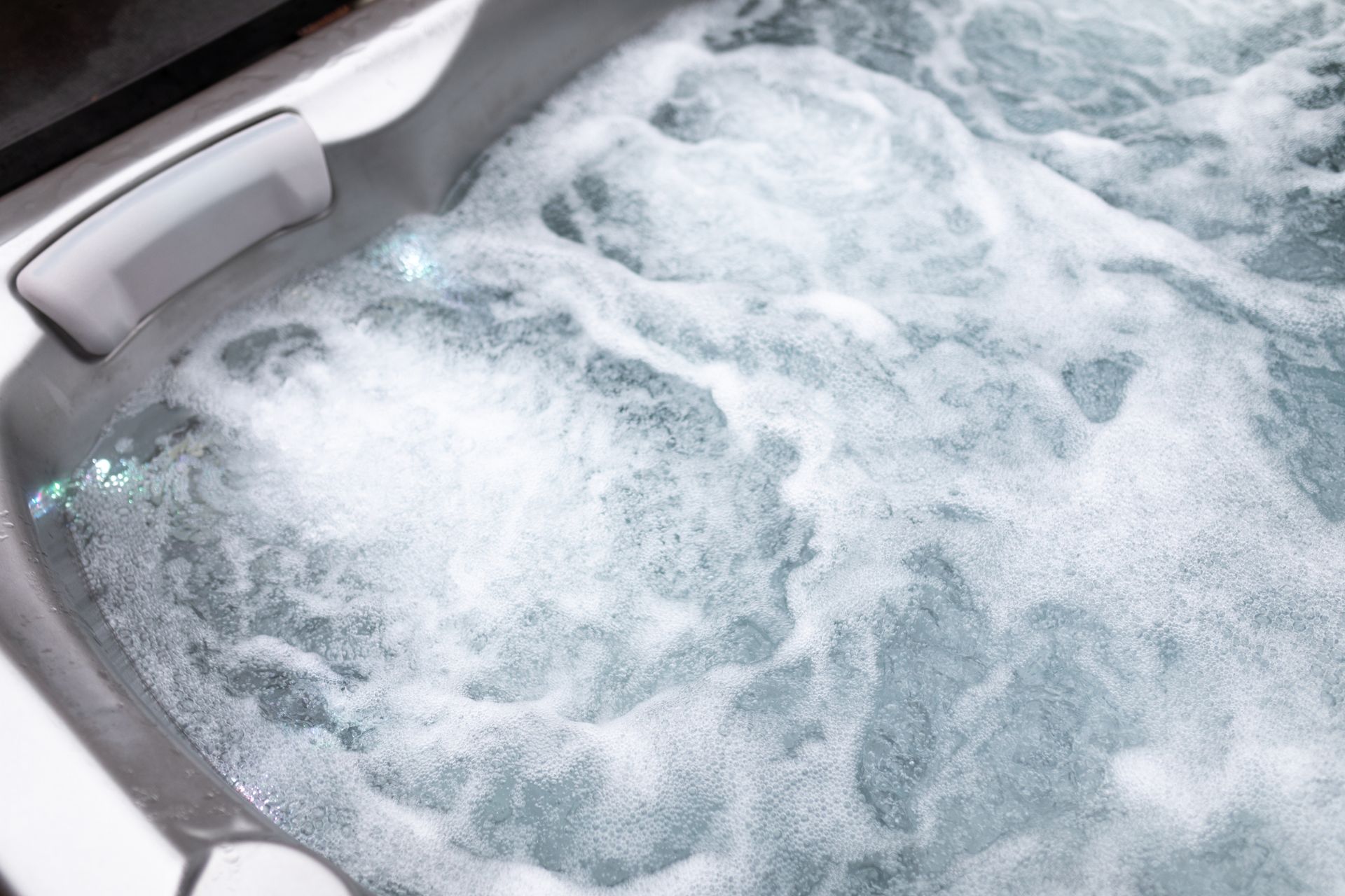 Hot tub with moving water.