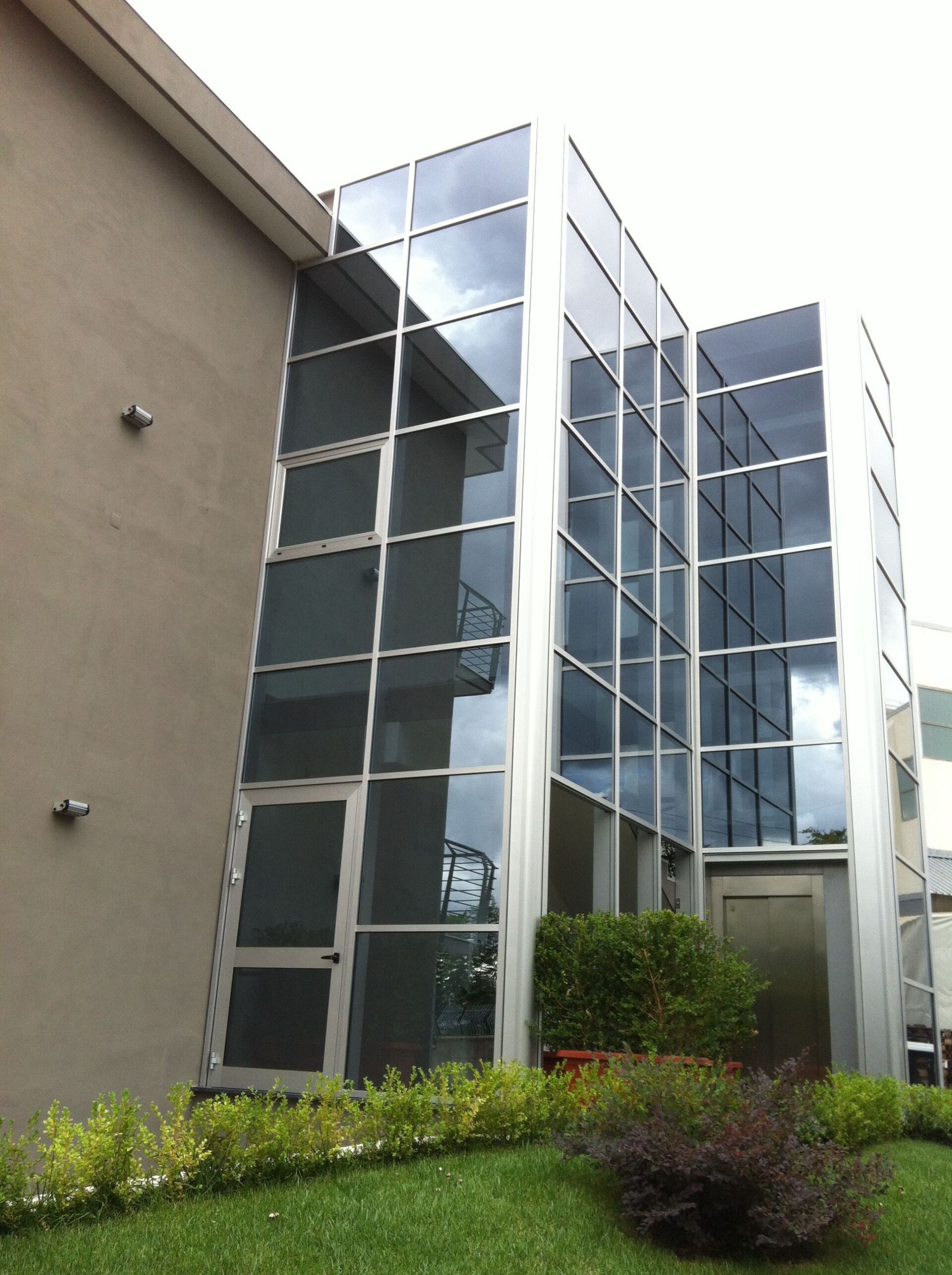 struttura edificio in vetro