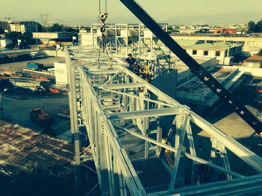 movimentazione opere di carpenteria per nuove costruzioni edili