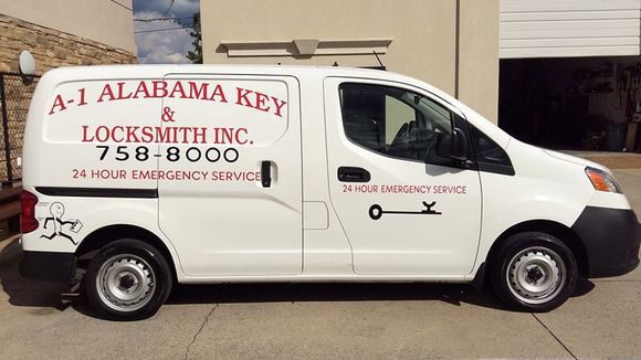 A-1 Alabama Key & Locksmith van