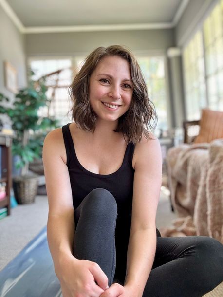 Waukesha Yoga Teacher & Birth and Postpartum Doula, Morgan Farkas