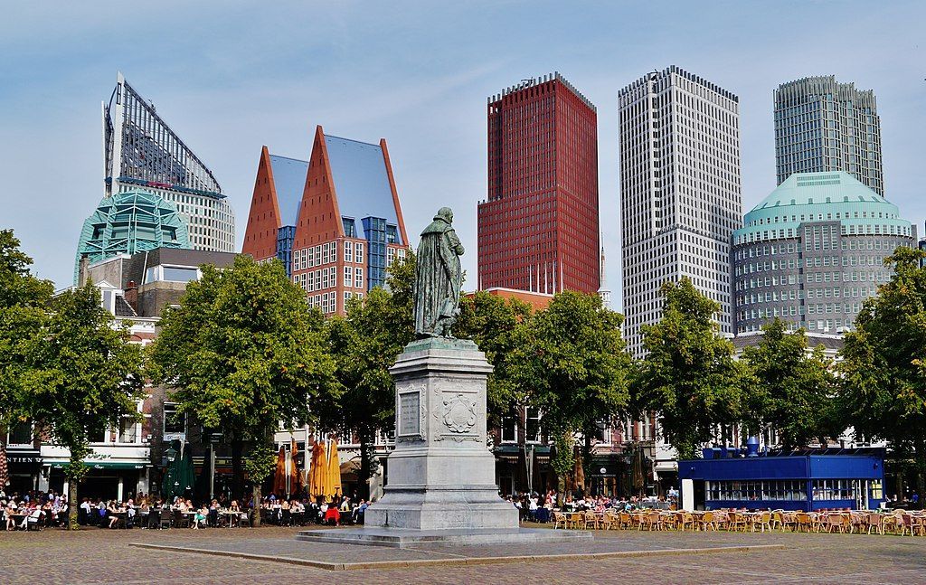 Den Haag skyline