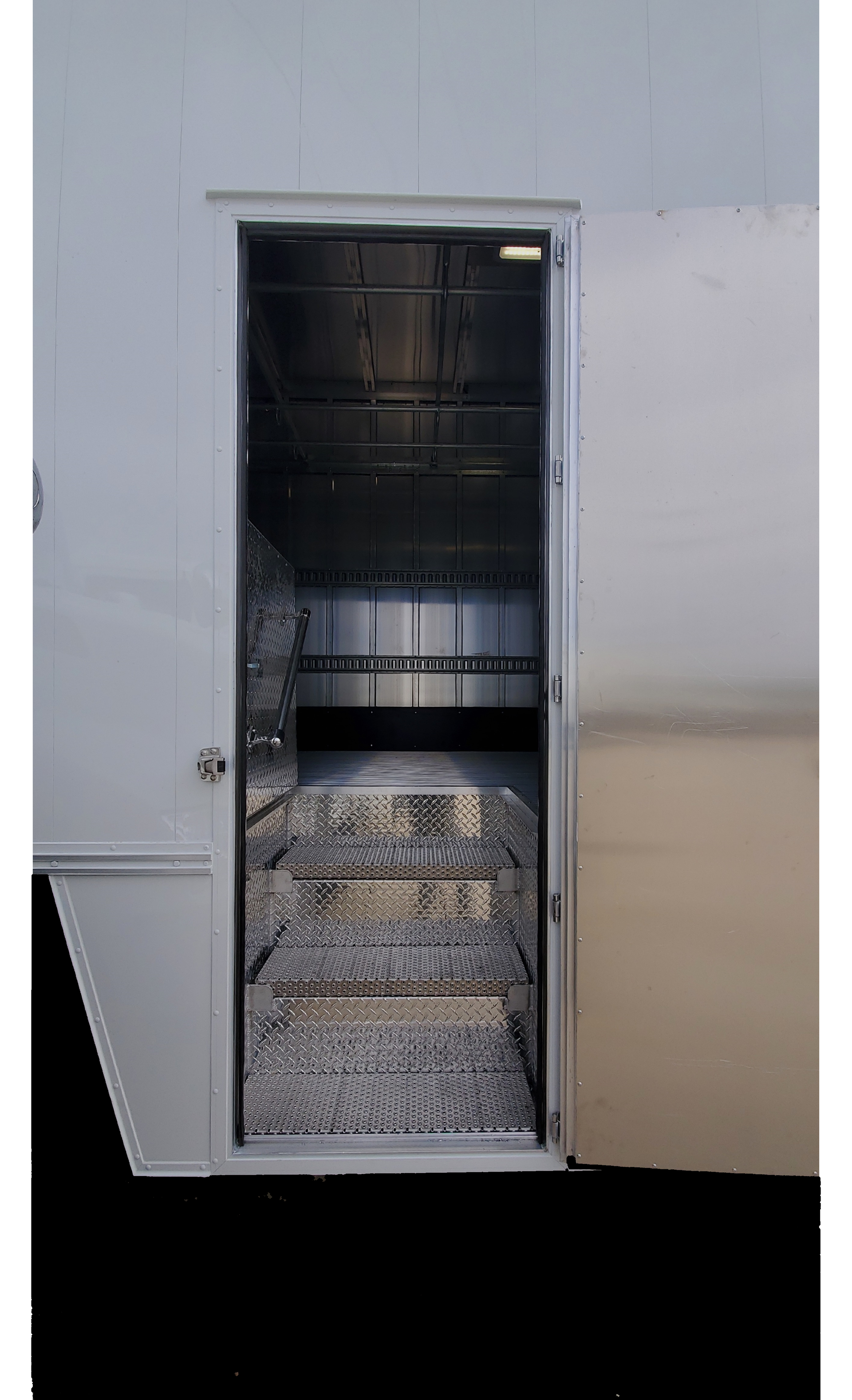 Laundry Body - Side Door with step