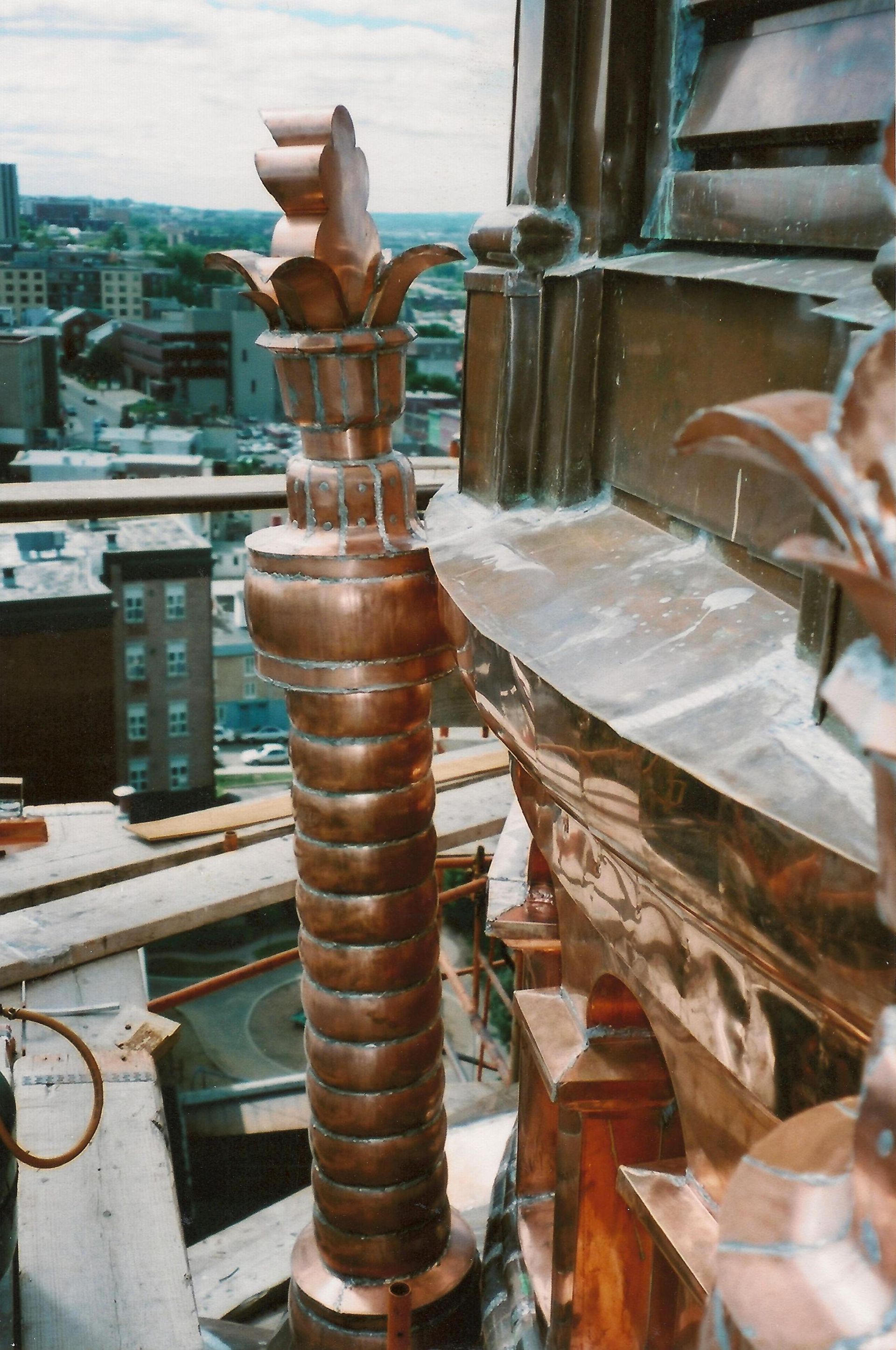 fabrication moulure et pliage décoration sur mesure métallique