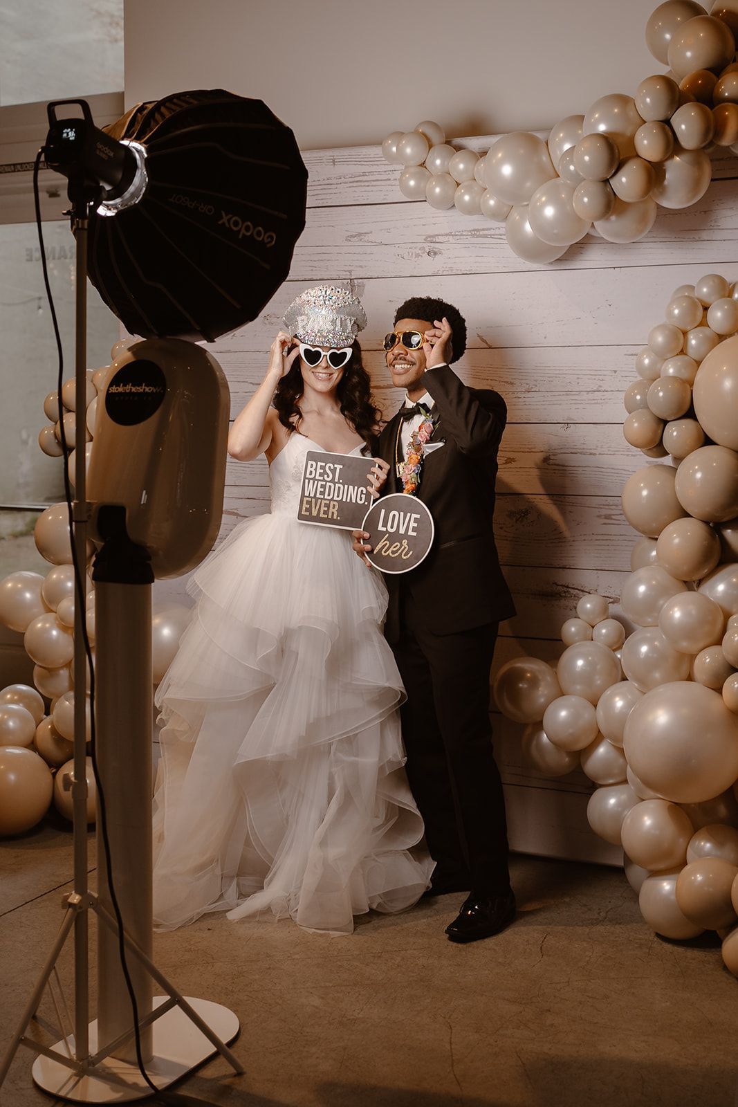 wedding photo booth  portland and hood river oregon