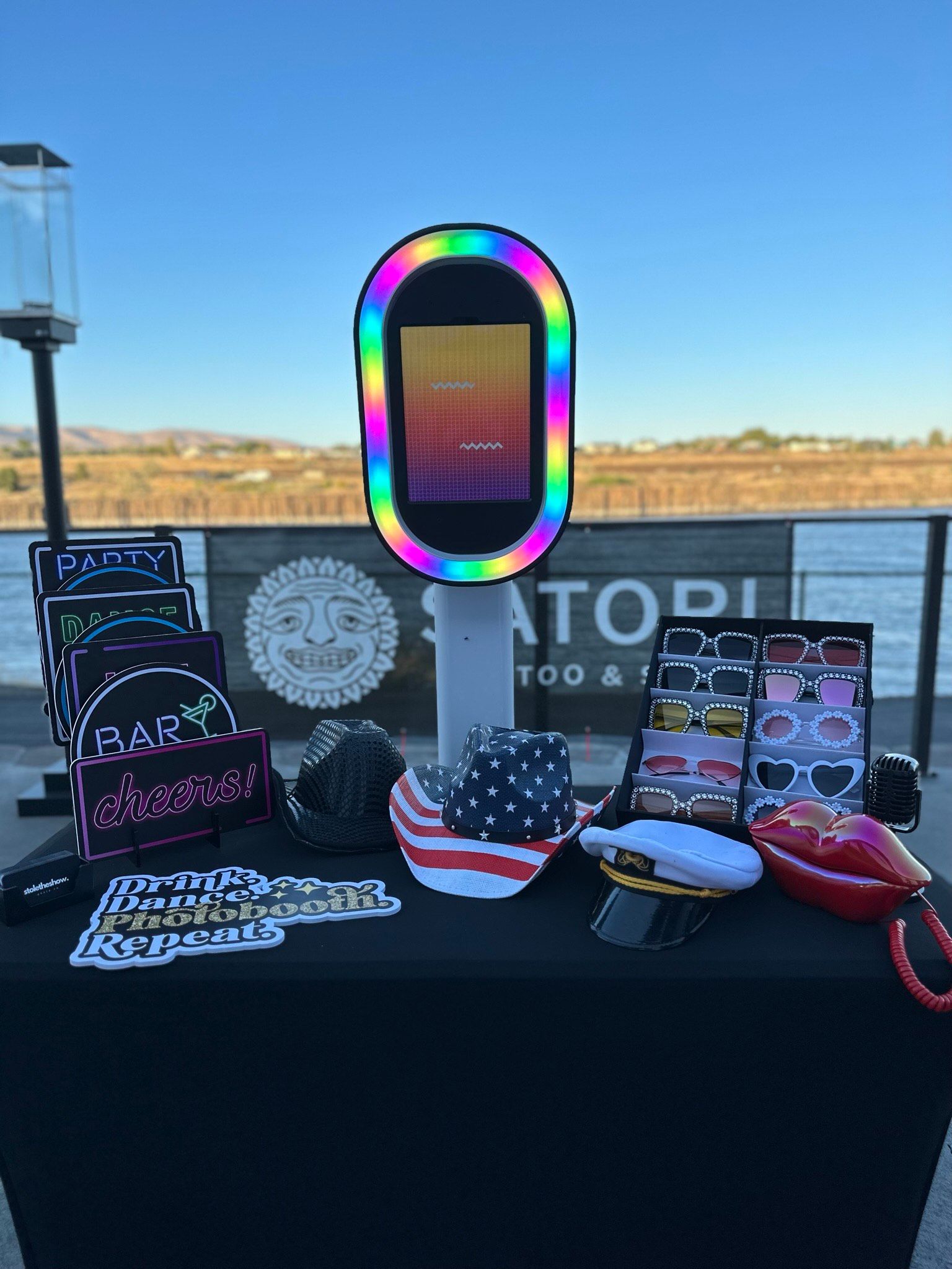 digital photo booth hood river oregon