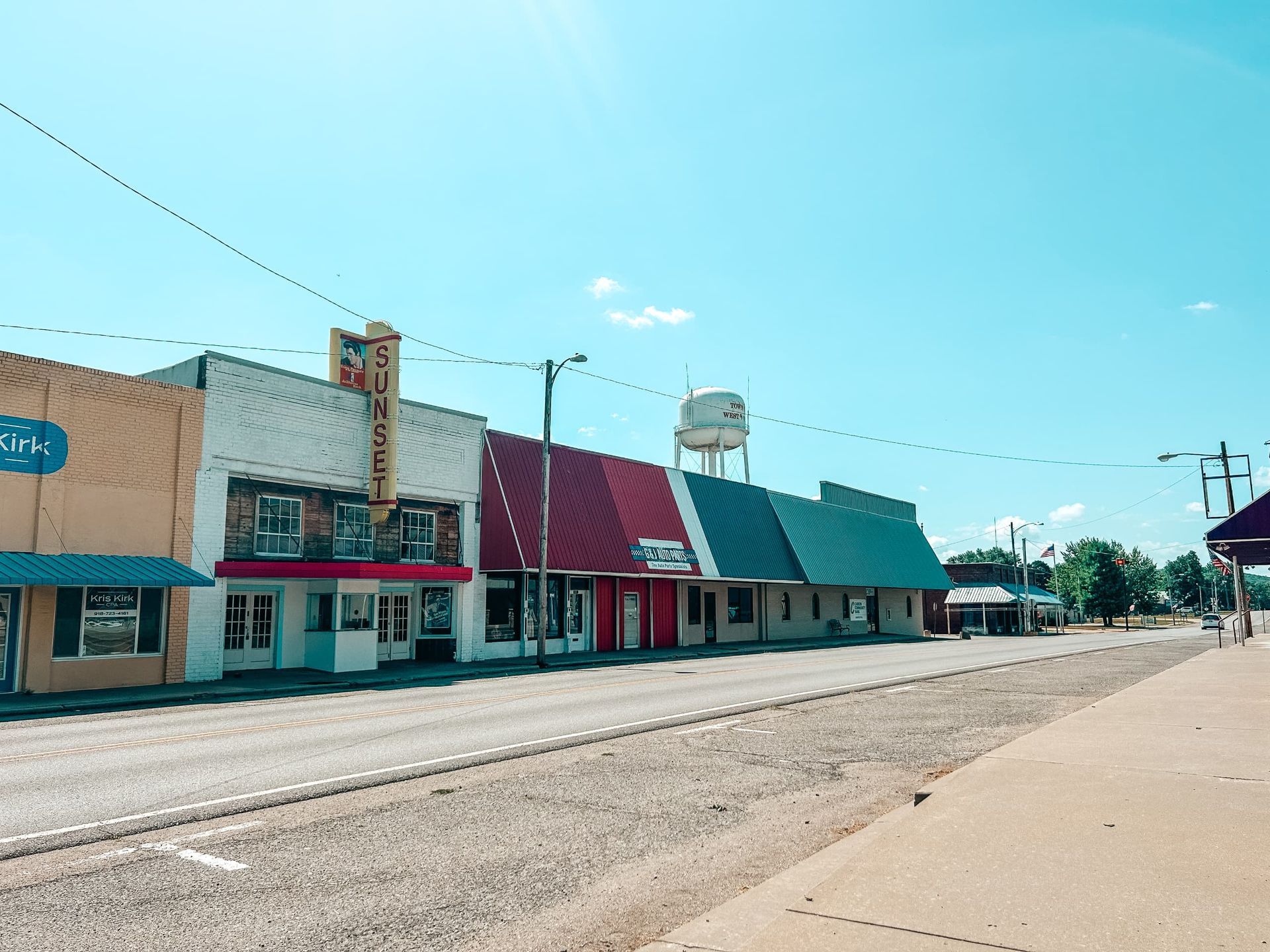 Williams Avenue photo