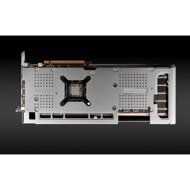 Sapphire NITRO+ Radeon RX 7700 XT