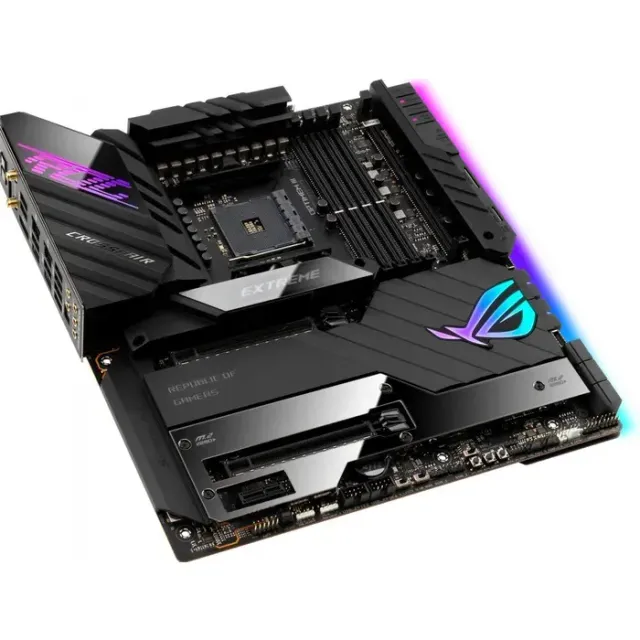 ASUS ROG CROSSHAIR VIII EXTREME