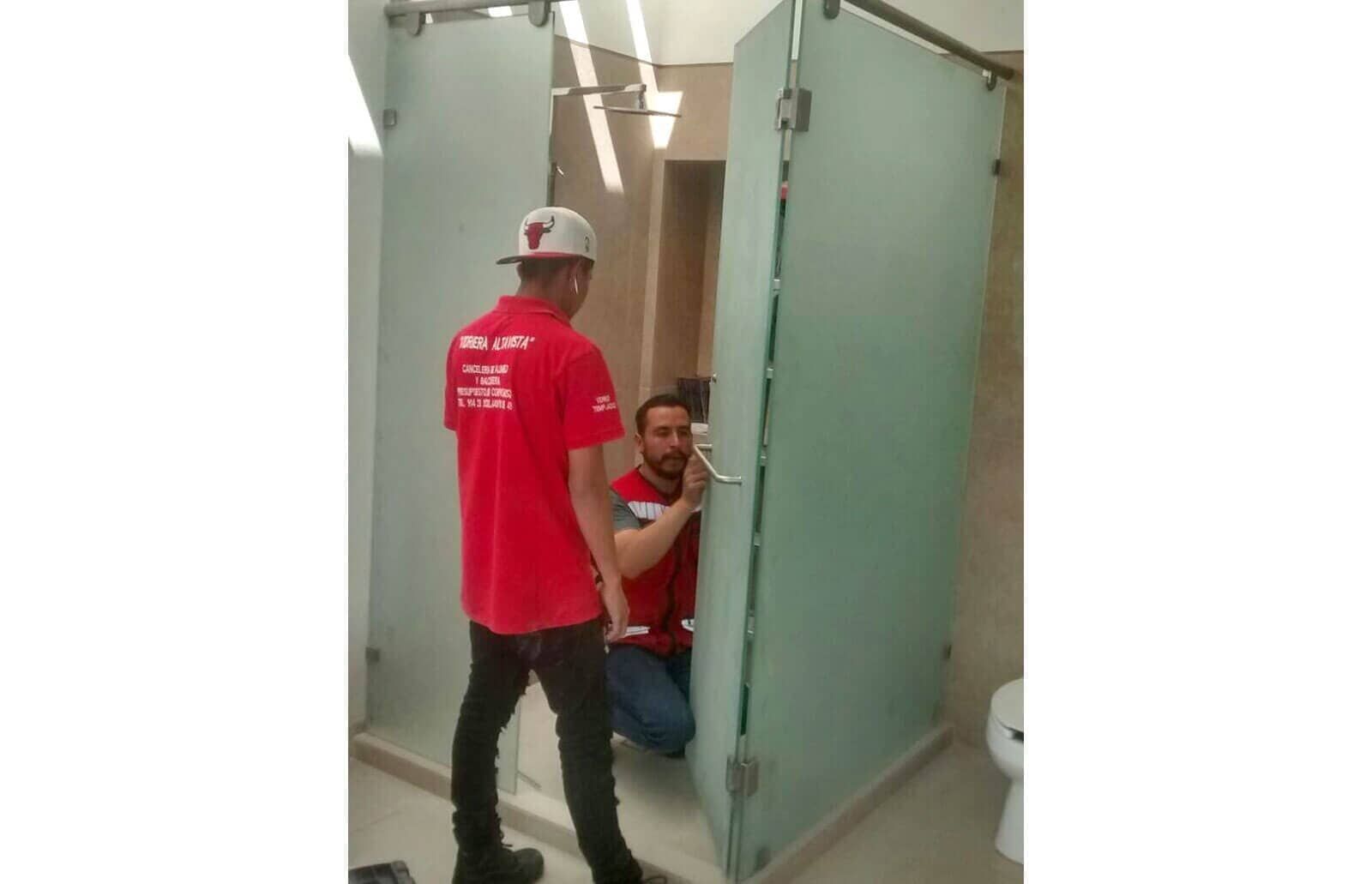 ALTAVISTA VIDRIERÍA Y BALCONERÍA  