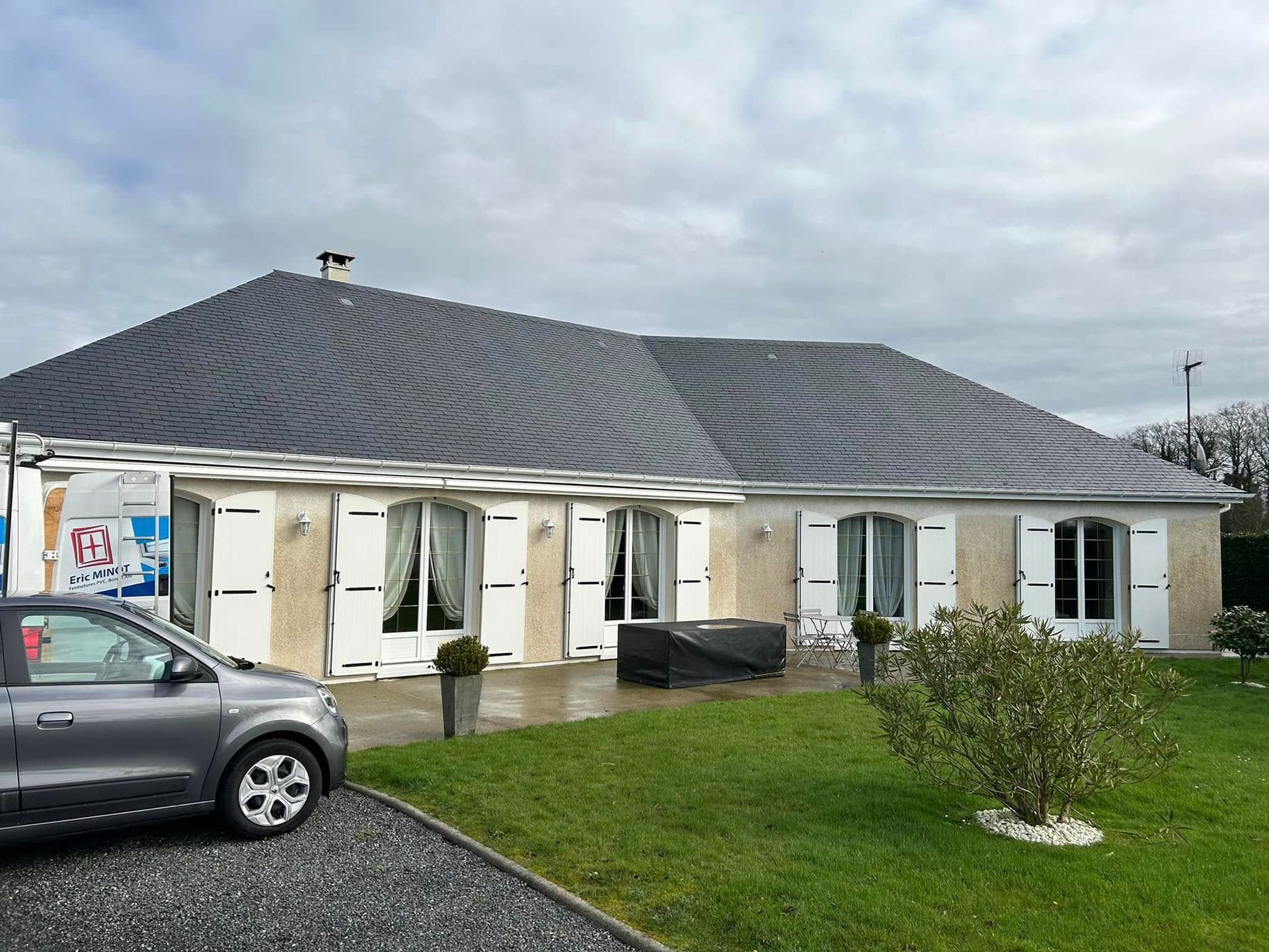 maison fenêtres