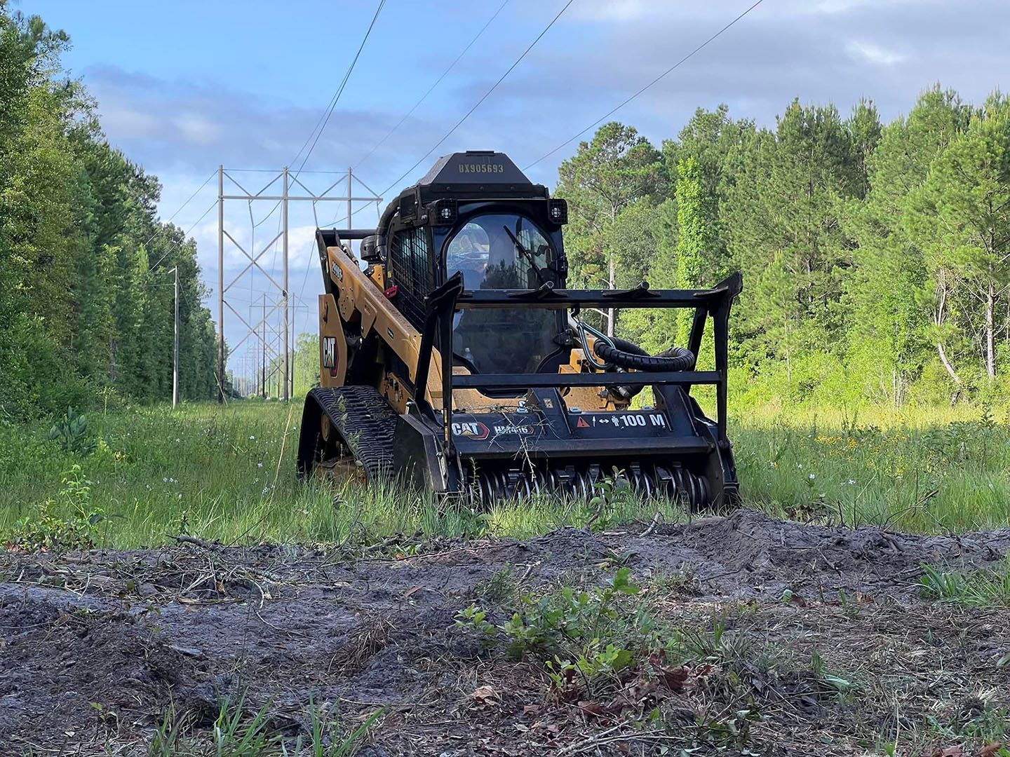Compact Loader — Dade City, FL — Stealth Mulching