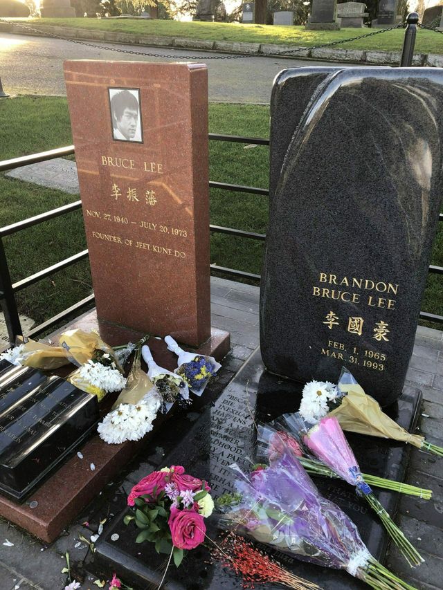 Bruce lee and brandon lee grave online