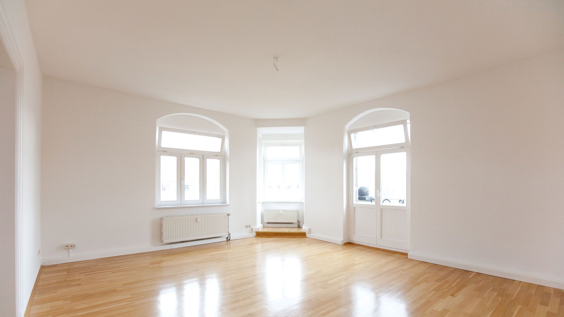 Clean Empty Room — Streator, IL — J & M Reliable