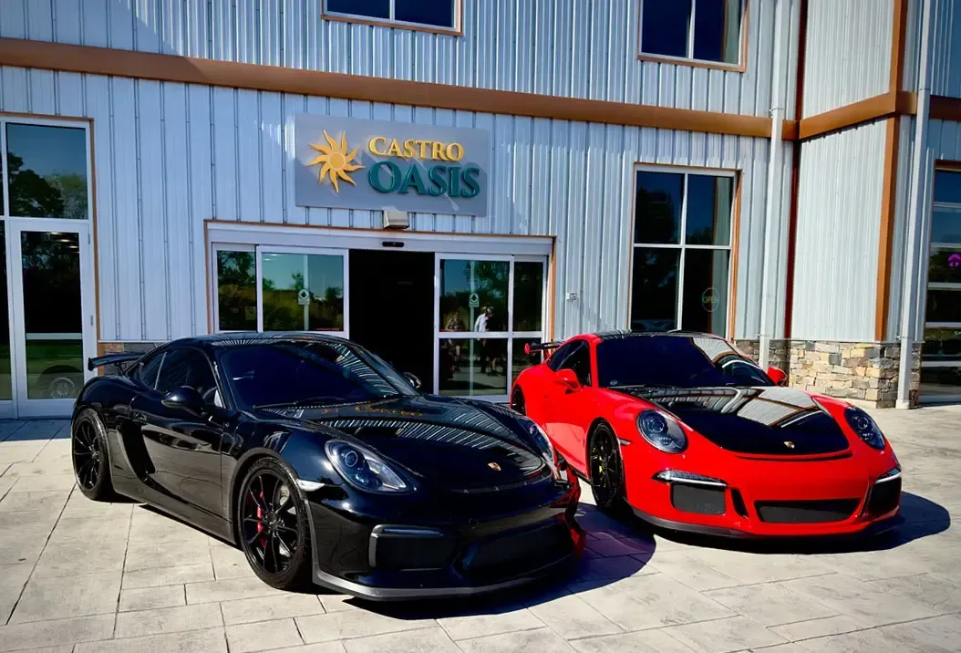 AUTO SALON 
CASTRO OASIS IN WEST HAVEN, CT