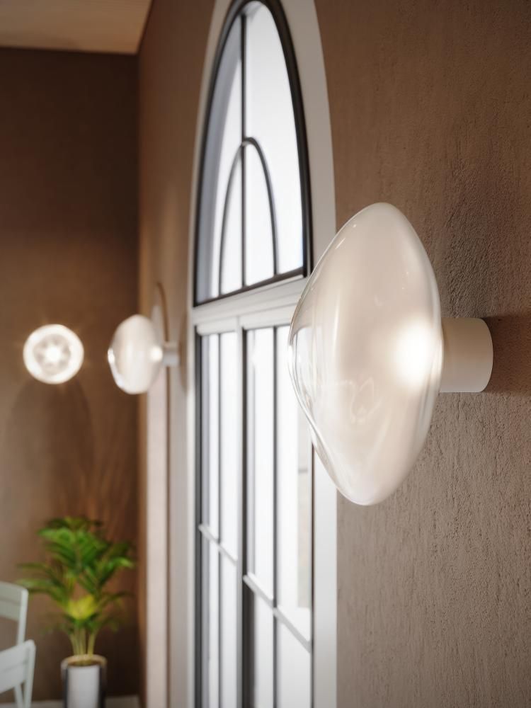 showroom Cangini & Tucci lampade da parete Colombo Illuminazione Novara