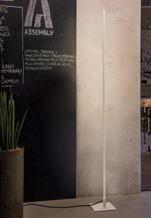 esposizione Egoluce piantana Colombo Illuminazione Novara