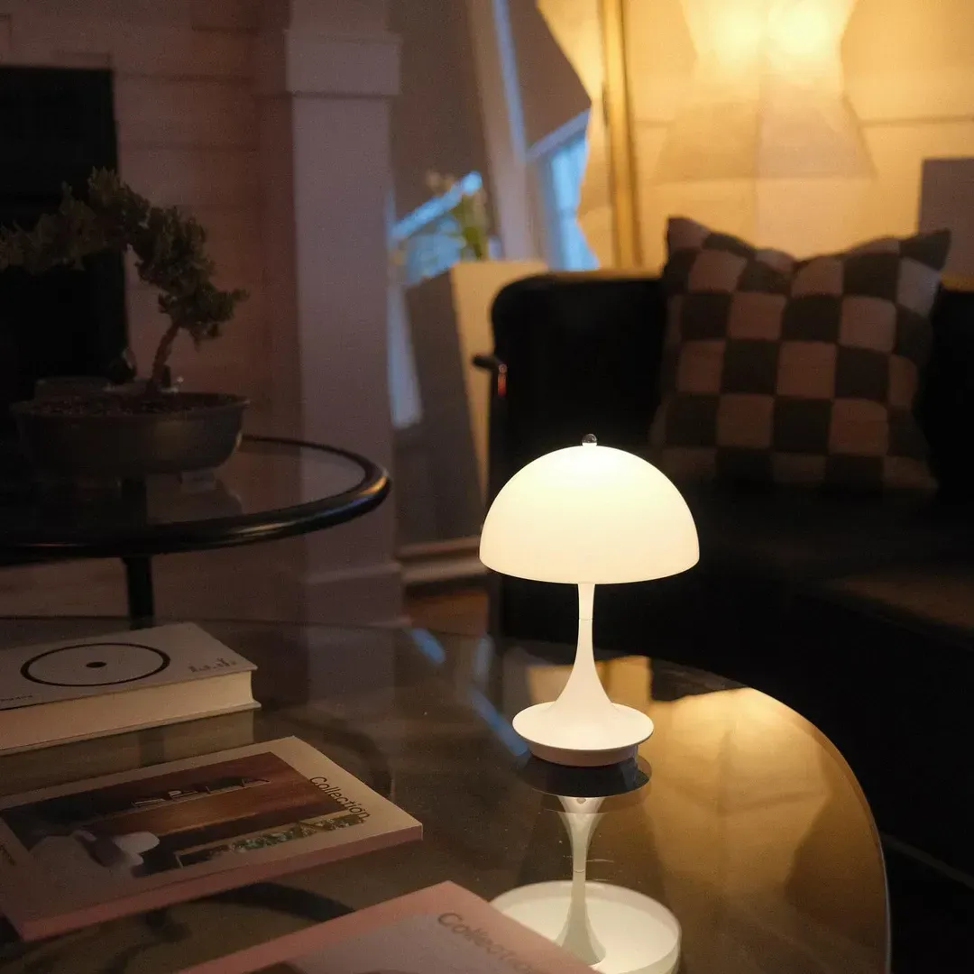 Louis Poulsen lampade Abat jour Colombo Illuminazione Novara