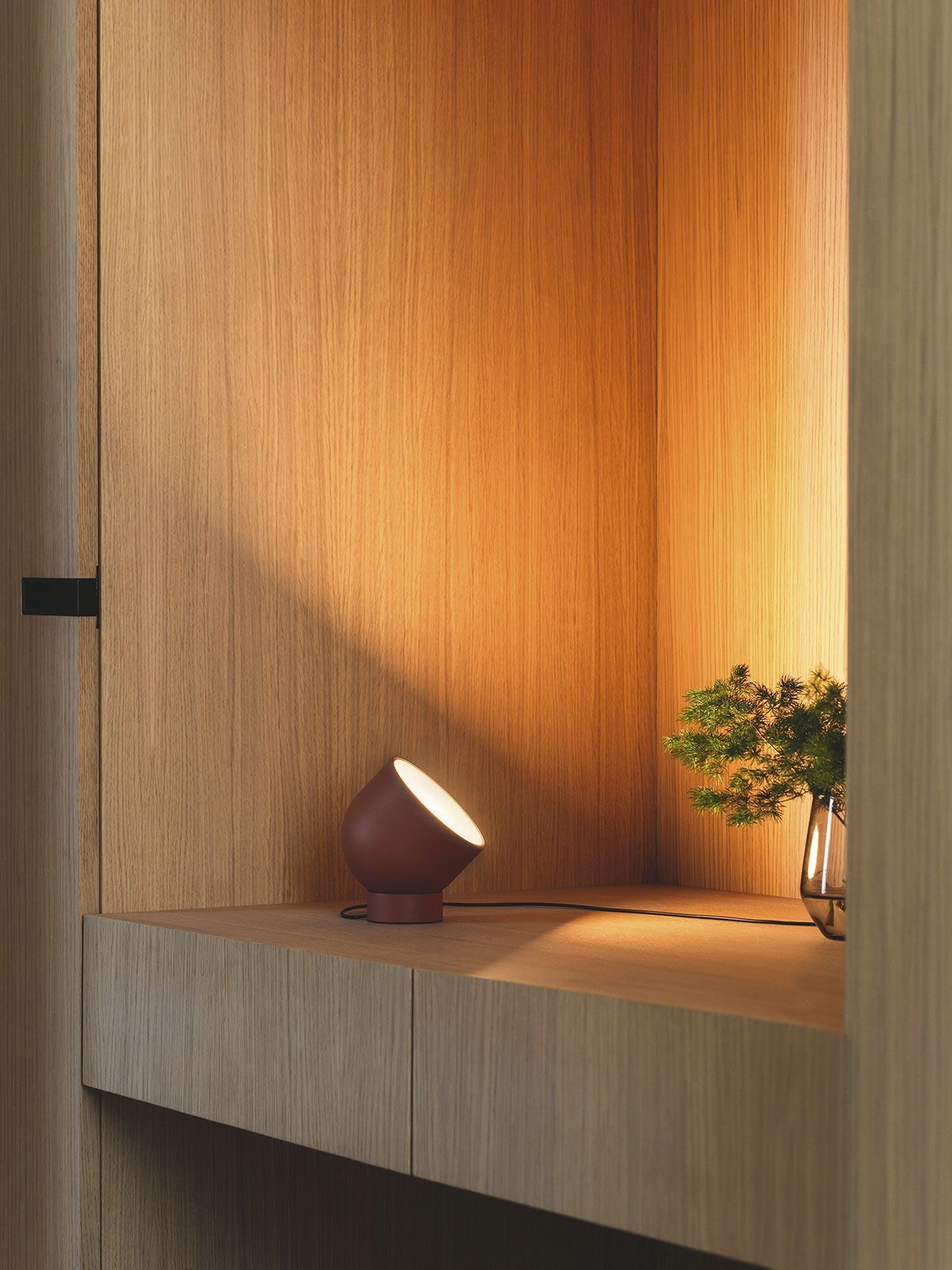 esposizione Vibia lampade da tavolo Colombo Illuminazione Novara