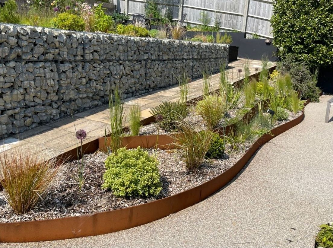 Paving Cracked Concrete Pieces — Campvale, NSW — Campvale Landscape Supplies