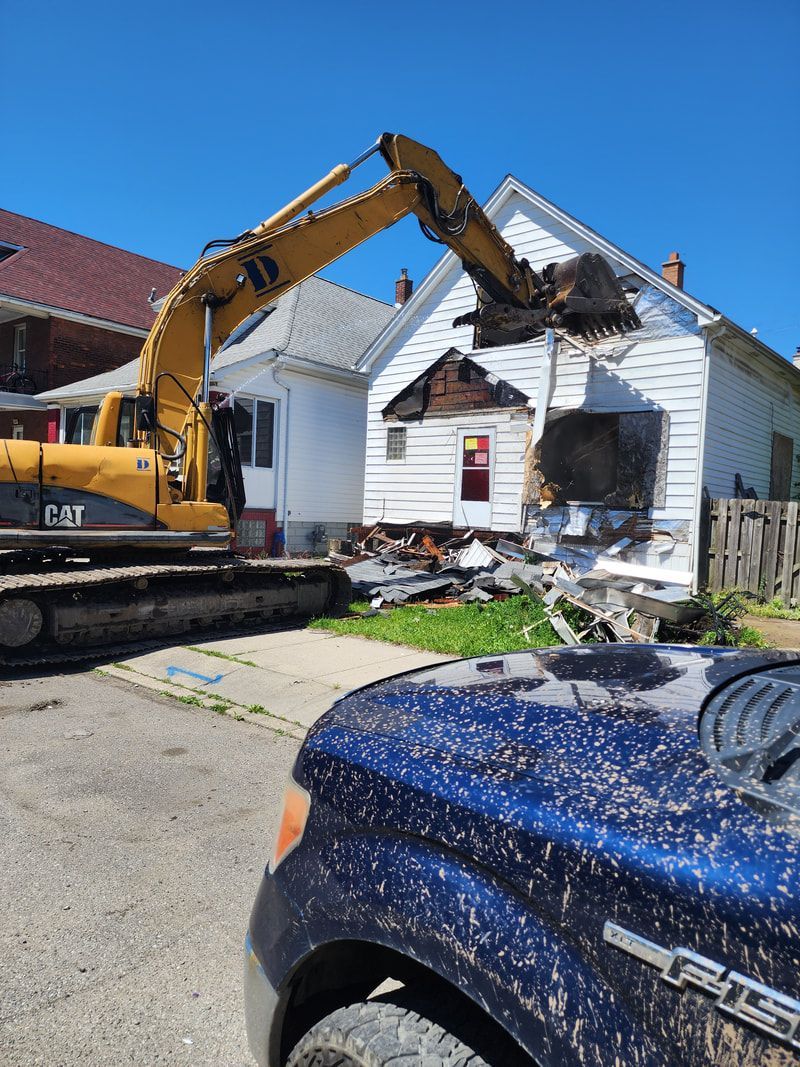 house being demolished