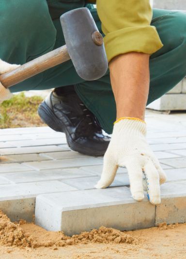 paving specialists at work in Frankston South