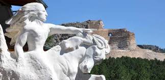 Image of Crazy Horse carved from granite rock.