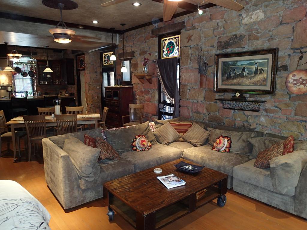 Boutique Hotels in Hot Springs South Dakota 57747