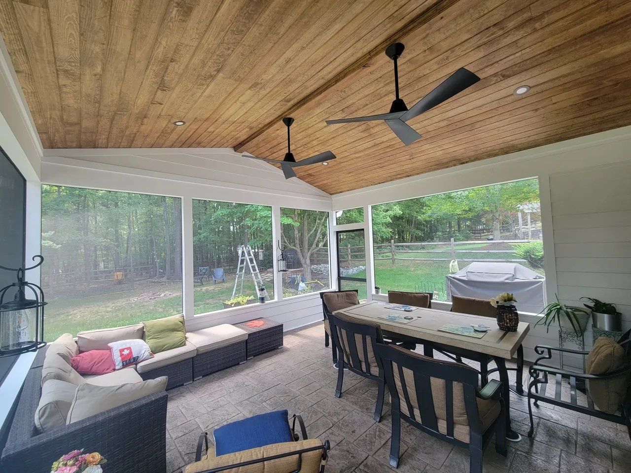 Discover Carolina Screen Porches Photos: Capturing Southern Charm in Every Frame