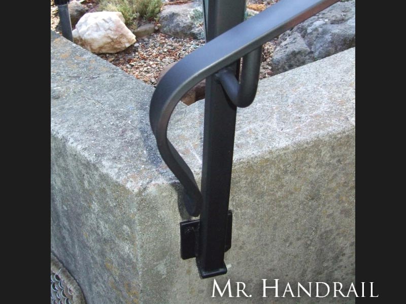 (CU-2) - Side mount cantilever construction