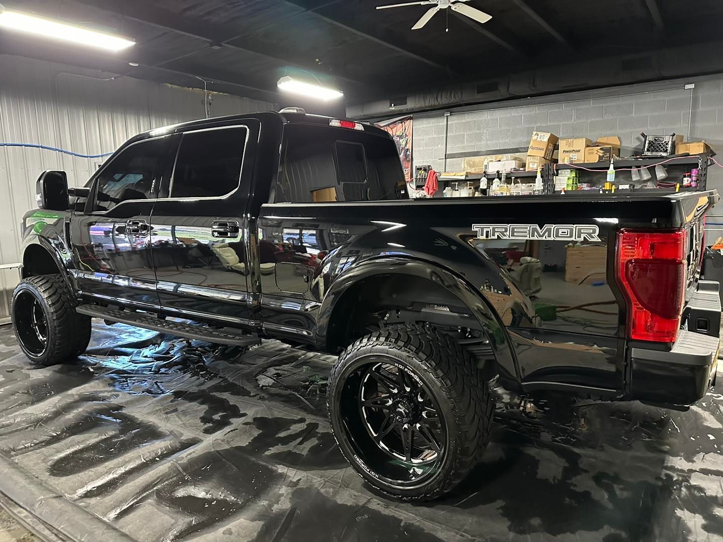 Truck Auto Detailing Services