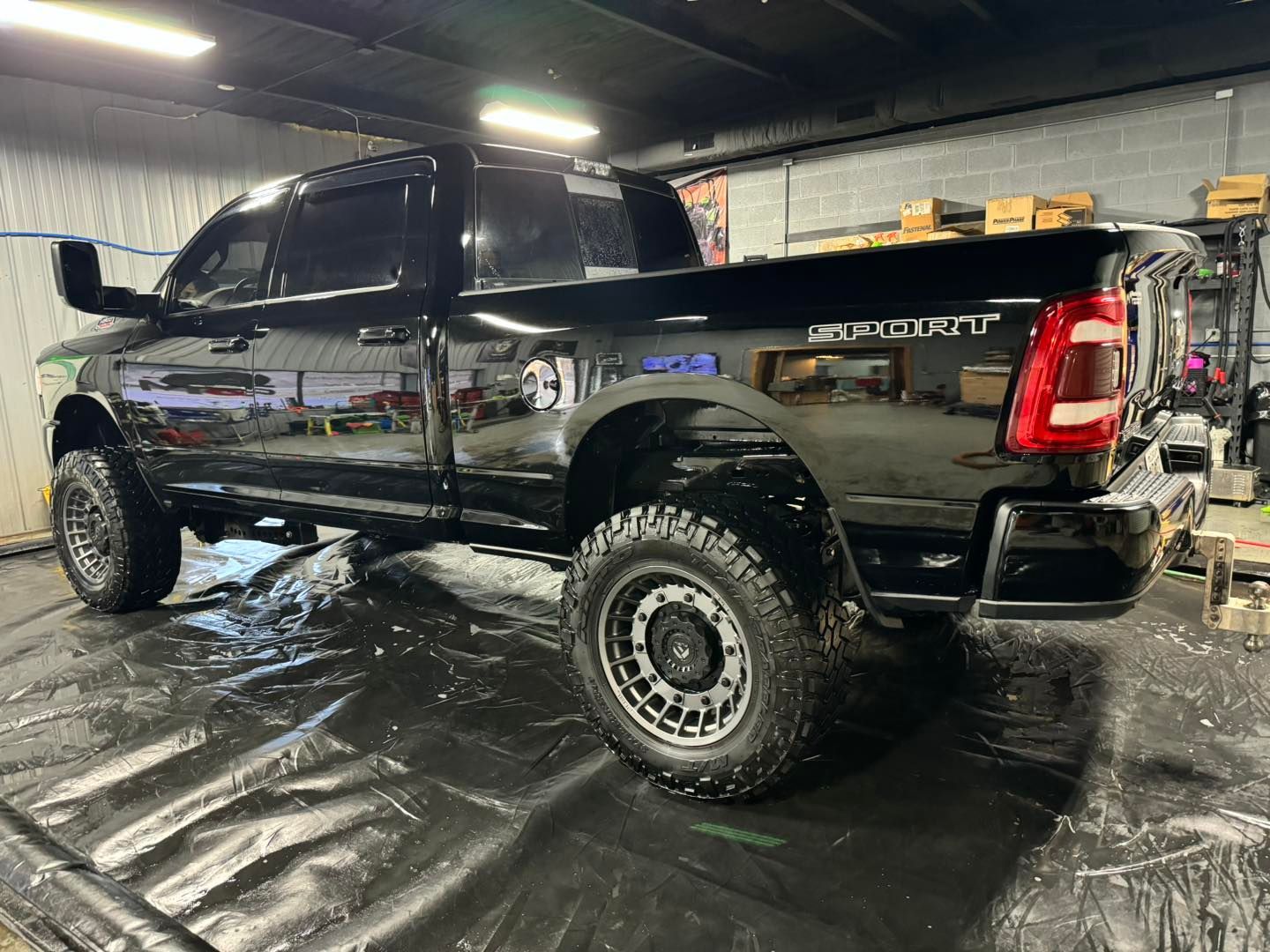 Truck Auto Detailing Services