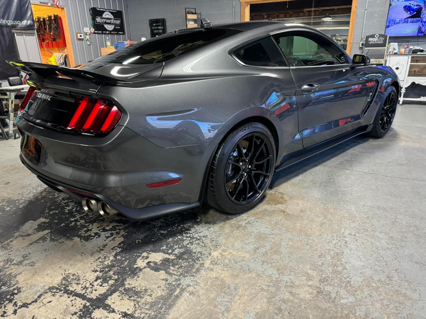 Car Auto Detailing Services