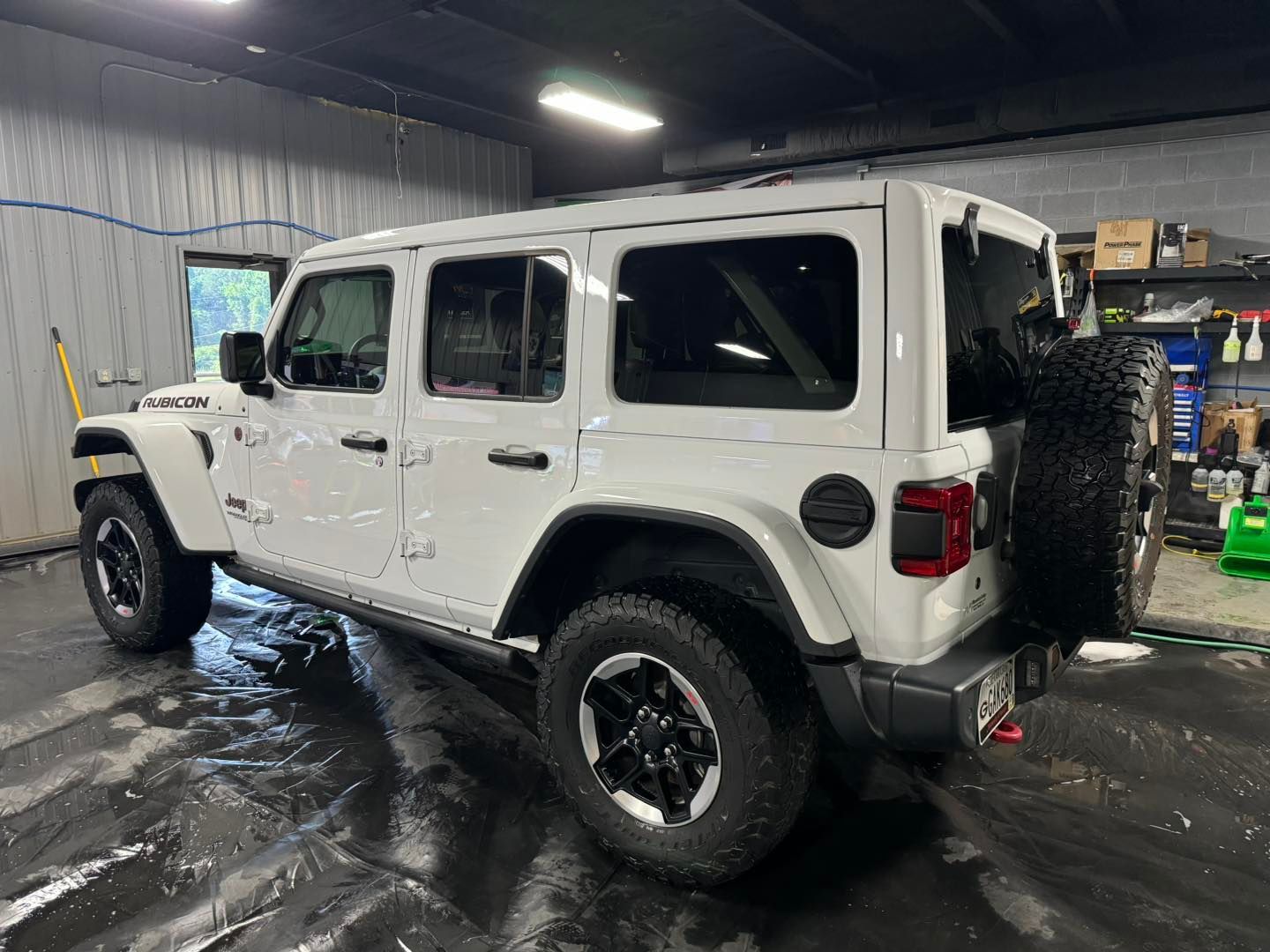 SUV Auto Detailing Services
