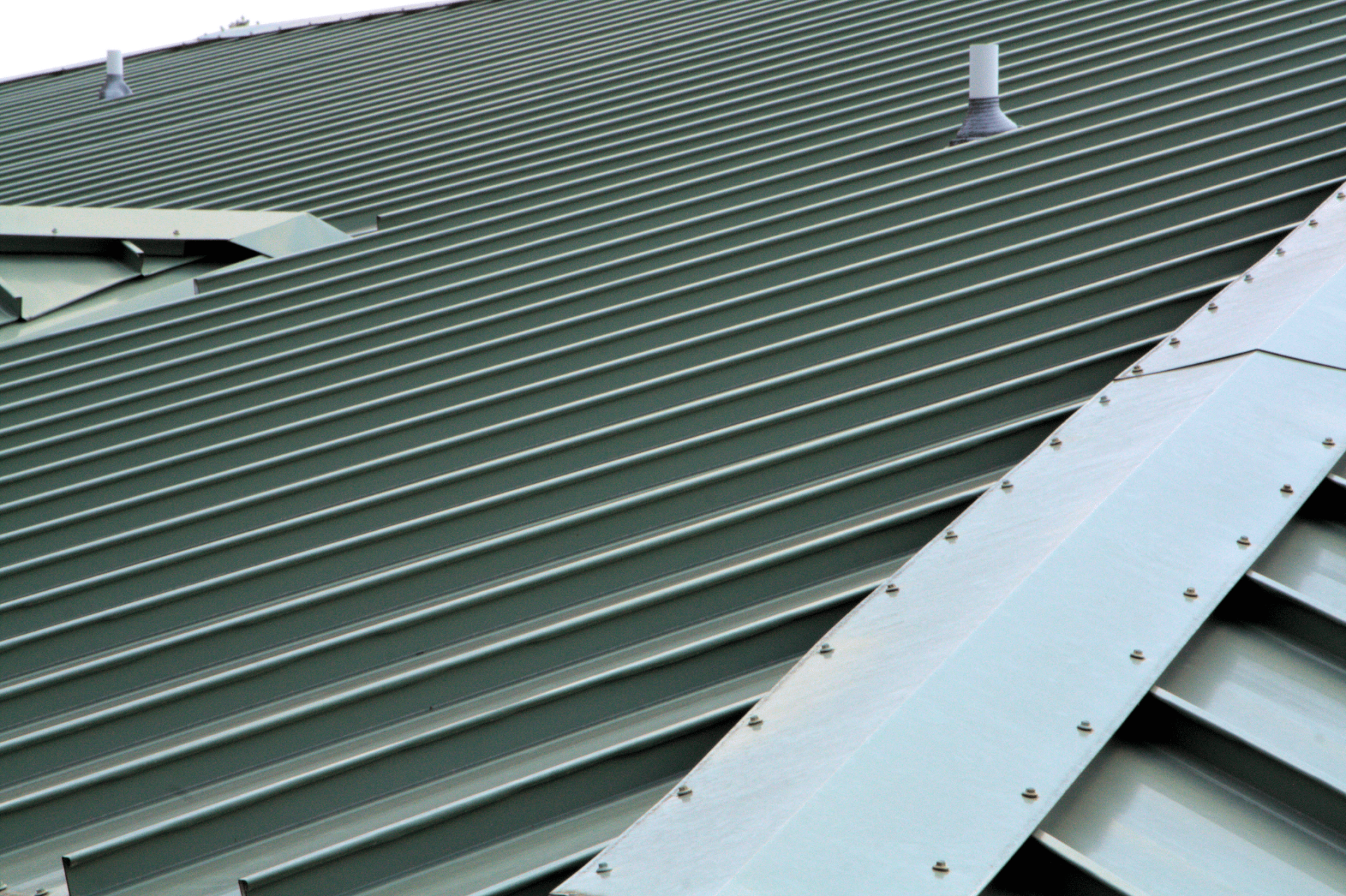 Metal Re-Roofing Services | Colorbond Re-Roof | Metal Re-Roof Rockhampton