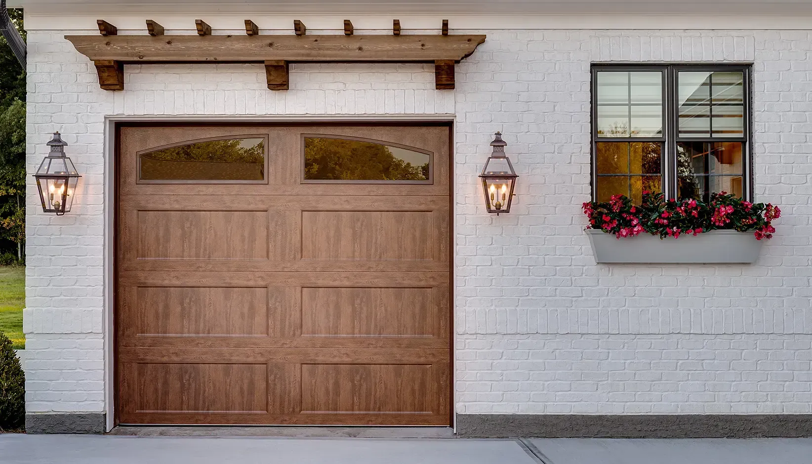 modern decorative single car garage door