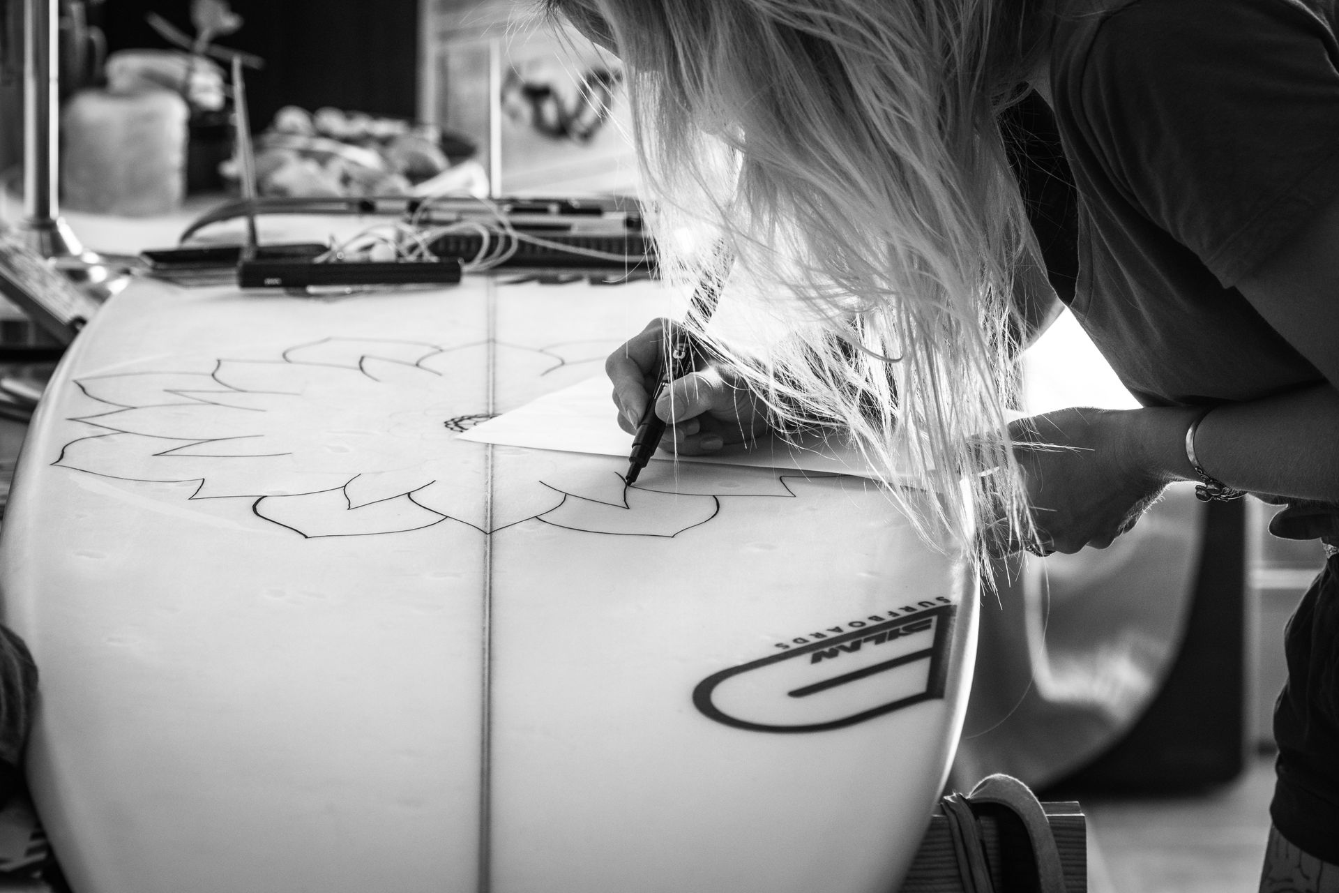 llsYOGArt by Larissa Strijker. Yogadocente, illustrator en fotografe met een passie voor Yoga