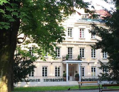 Praxisgebäude Dr. Roswitha Mayr, Zahnärztin in Steyr
