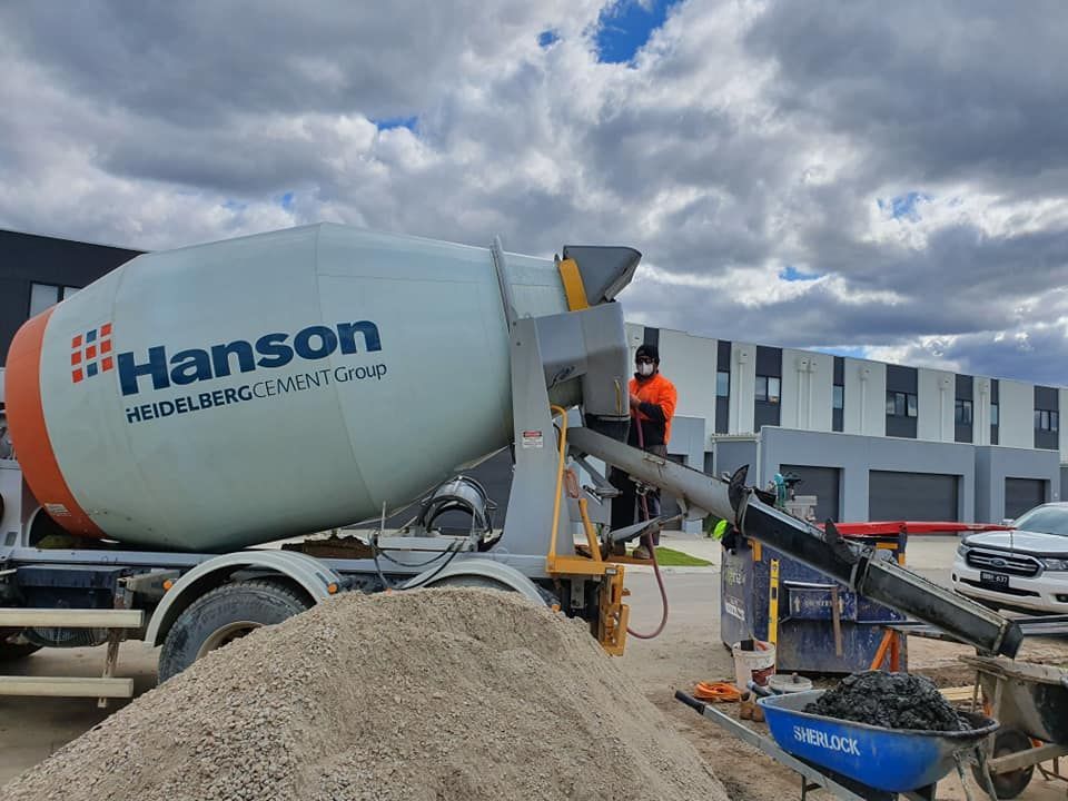 ready mix concrete truck