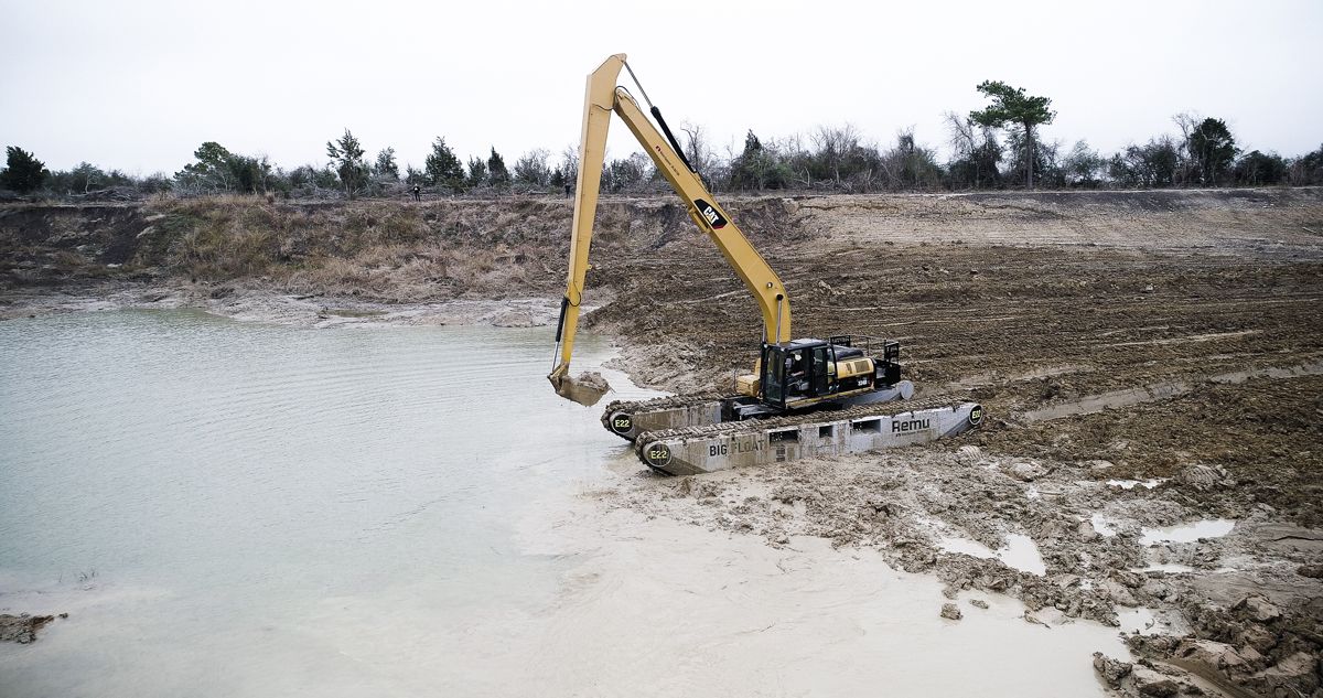 Remu working on big excavation | Perth, WA | DM Breaker Equipment