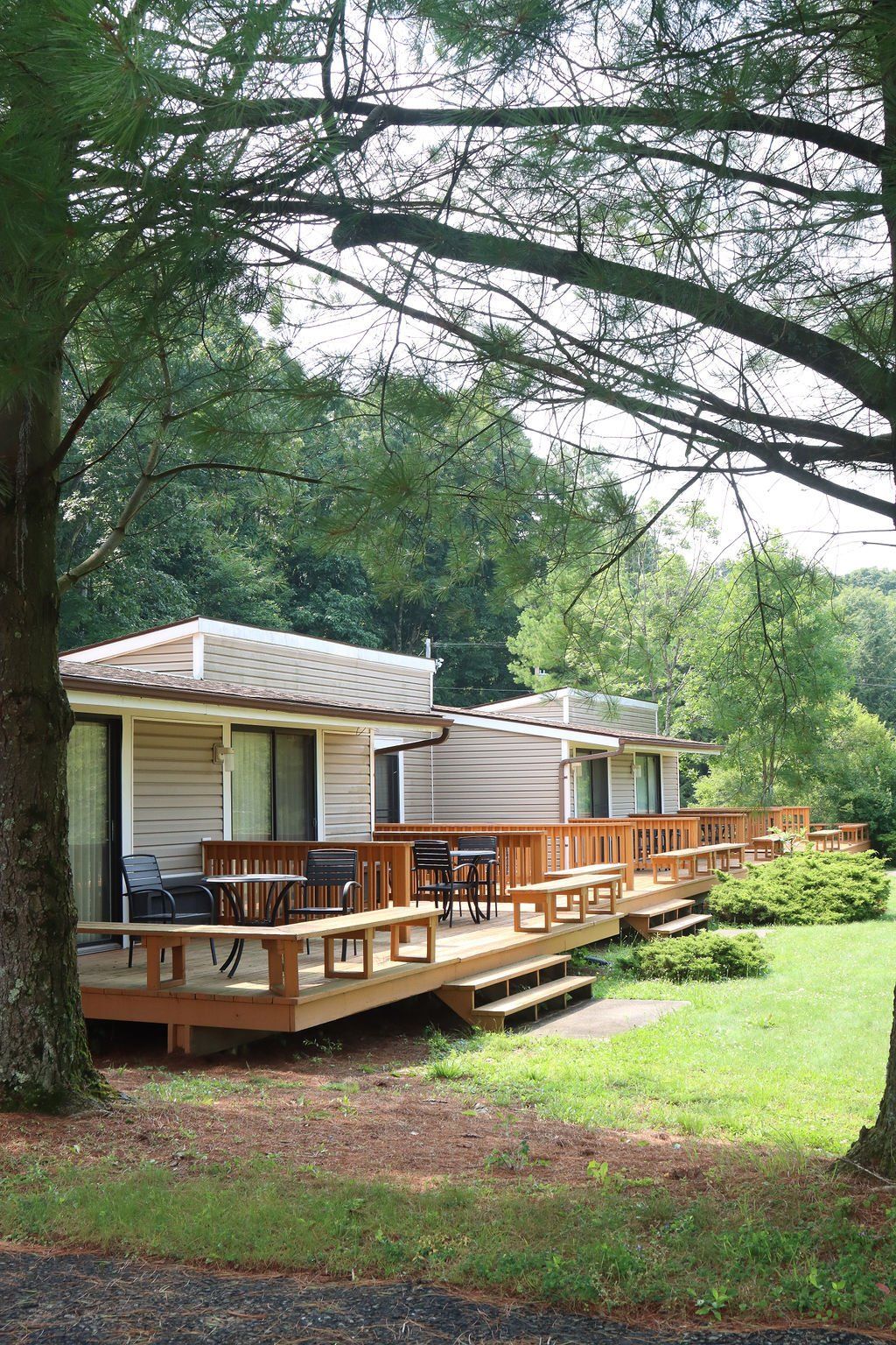 View of rooms with decks at the lodge at chalk hill