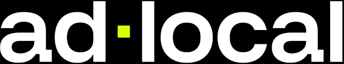 Logotipo Ad-local com texto branco sobre fundo preto. Há um pequeno quadrado amarelo no ponto do logotipo.