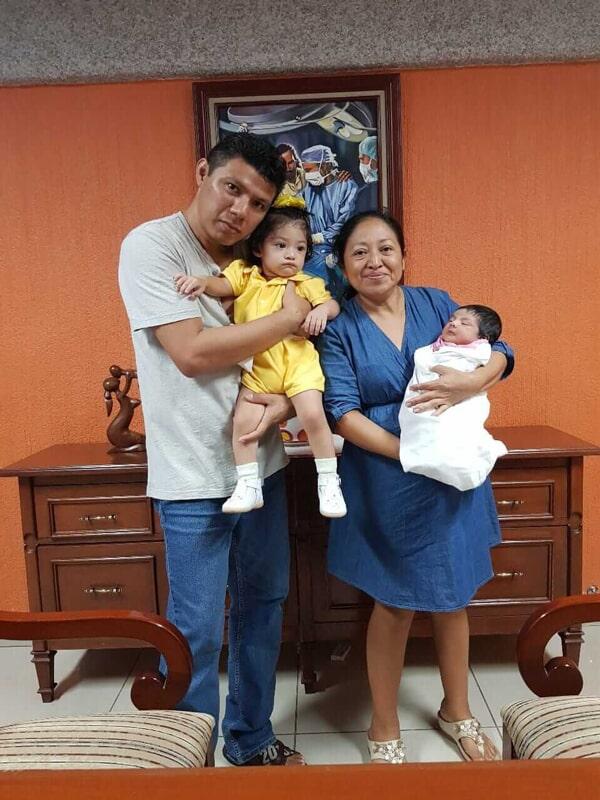 DR. WILBERT R. PÉREZ CANUL - Partos