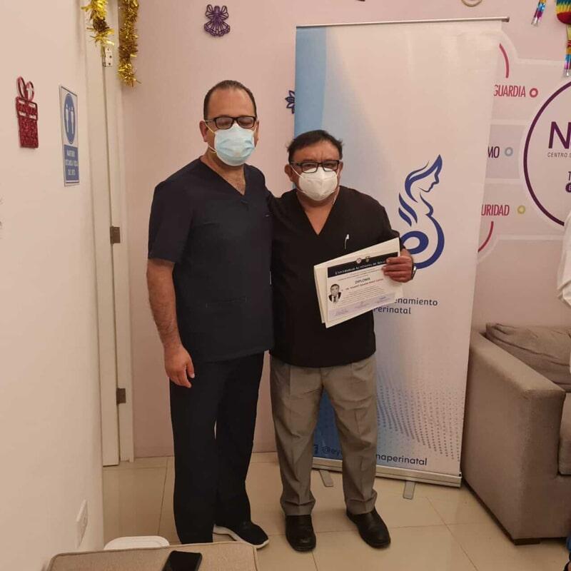 DR. WILBERT R. PÉREZ CANUL - Partos y cesáreas