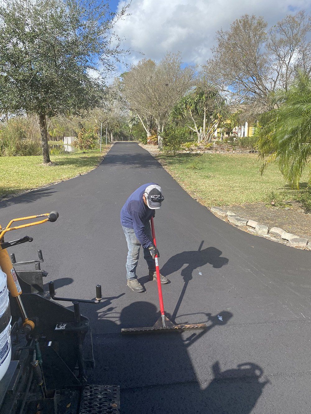 Commercial Driveway | Glen Mills, PA | Isaac’s Asphalt Construction LLC