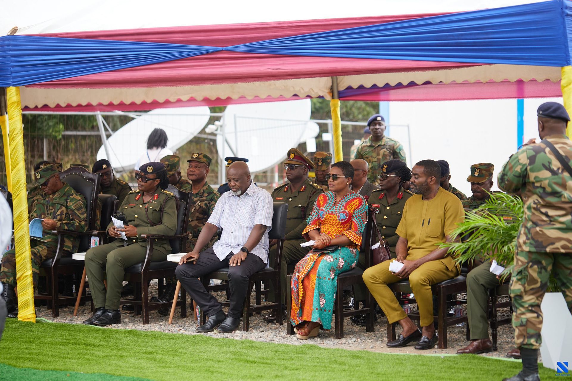A photo of dignitaries at the launch of the new blood bank
