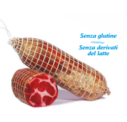 Due pezzi di carne stagionata in una rete; uno tagliato a fette. Testo: 