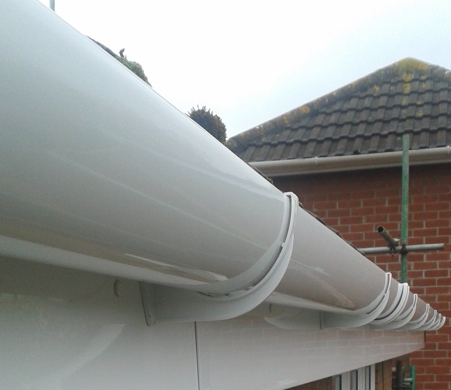 Canary Guttering Services Replace, repair, clean Norwich