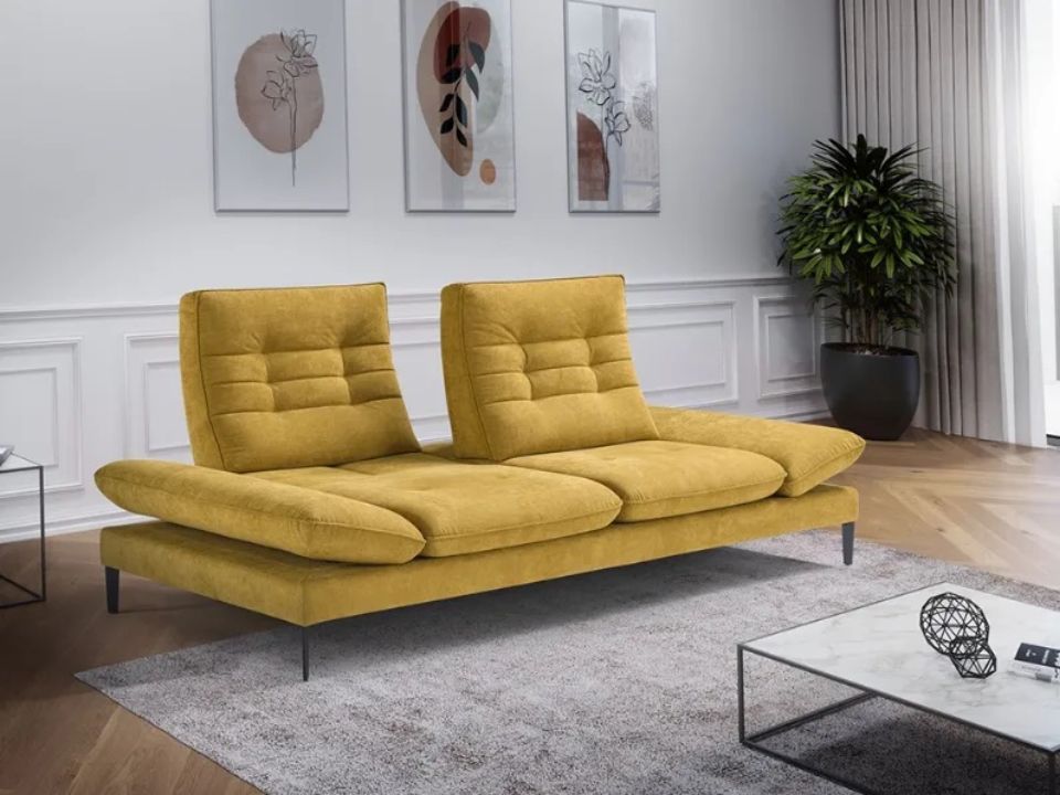 divano giallo